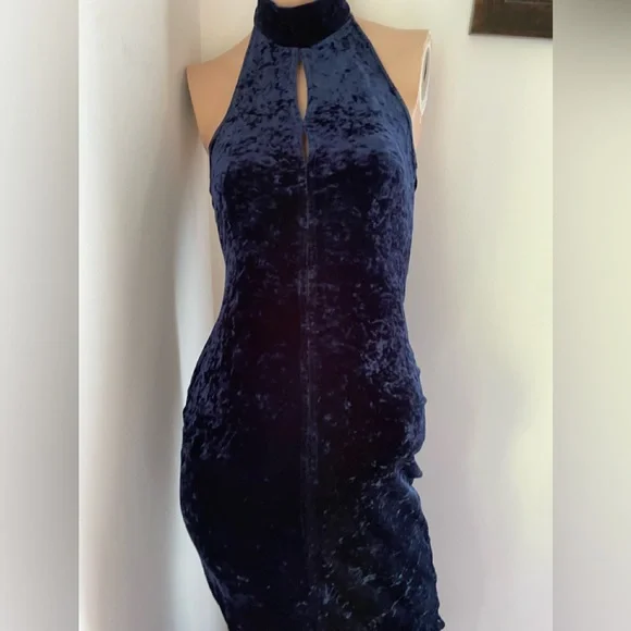 Crushed velvet!! 🪩 S M Vintage stretch bodycon maxi backless high neck … - Picture 2 of 10